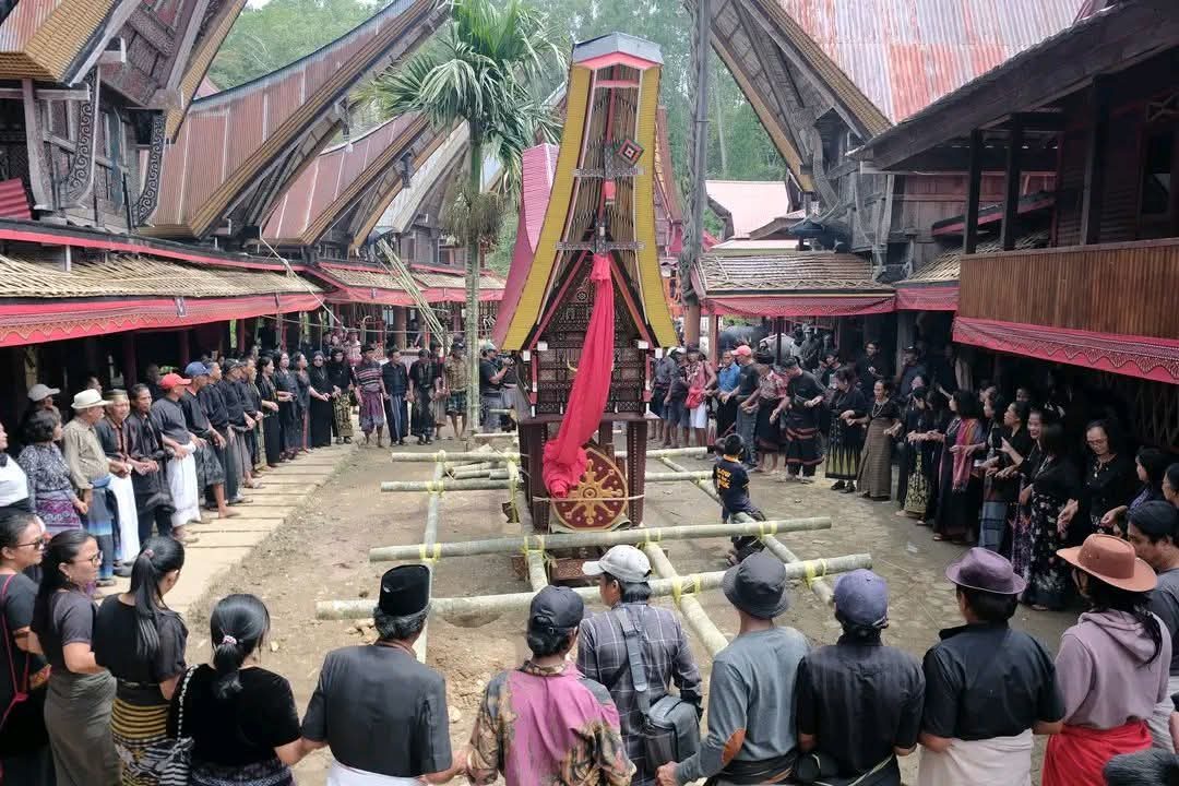 Rambu Solo funeral ceremony, Tana Toraja